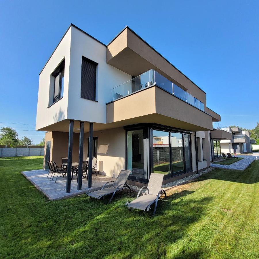 Zea Apartmanhaz Διαμέρισμα Balatonfenyves Εξωτερικό φωτογραφία
