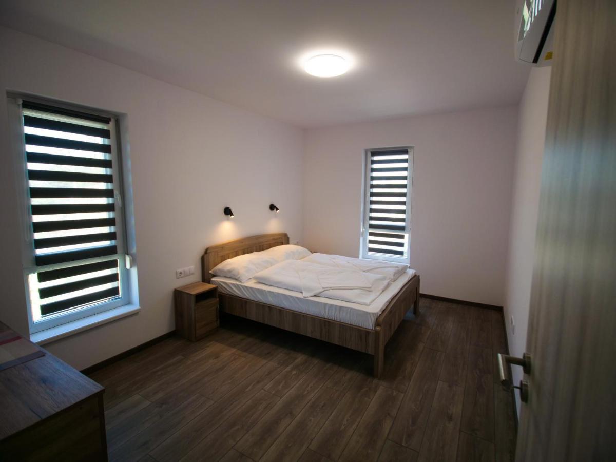 Zea Apartmanhaz Διαμέρισμα Balatonfenyves Εξωτερικό φωτογραφία
