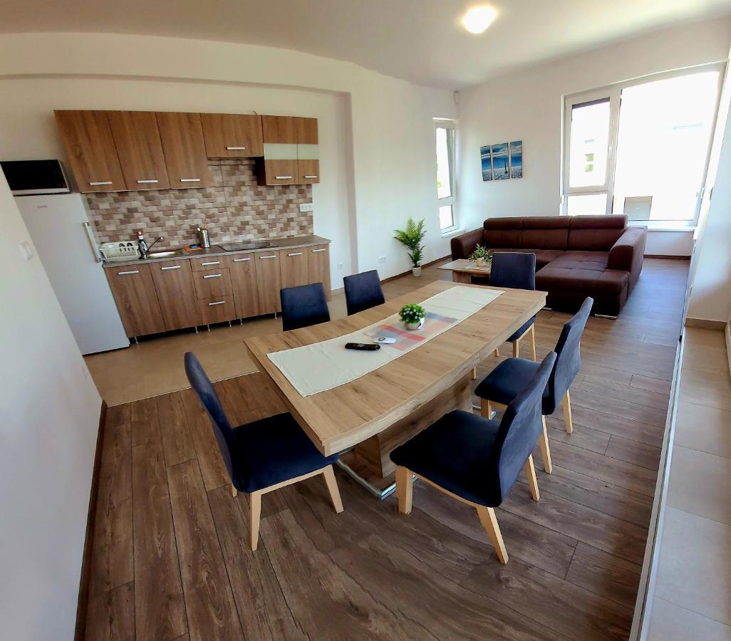 Zea Apartmanhaz Διαμέρισμα Balatonfenyves Εξωτερικό φωτογραφία